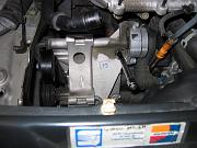 IMG_2490 * Le support de la clim est fixé par 4 écrous identiques de 13mm. les deux premiers sont dans les deux trous de part et d'autre du 12. * 2592 x 1944 * (406KB)