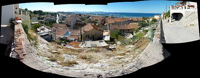 cliquer pour agrandir baie.Marseille.depuis.Nerthe_P1040024-45_22_images_s.jpg